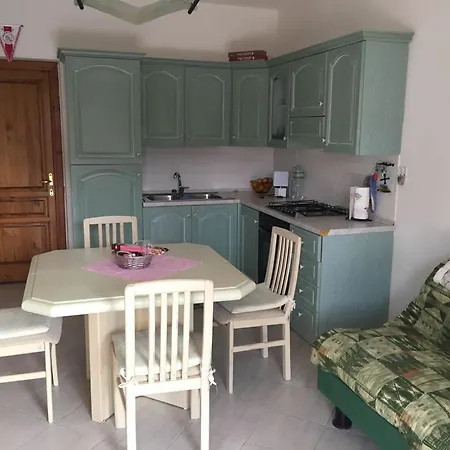 Apartament With 3 Bedrooms In San Teodoro, With Furnished Terrace San Teodoro (Sardinia)